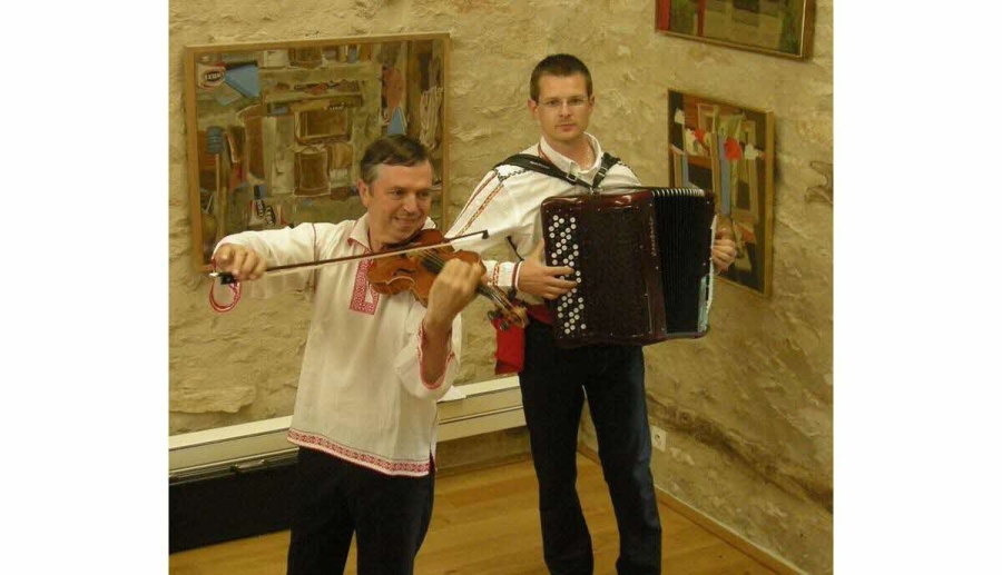 bussy-le-grand-musique-tzigane-au-musee-1572267464